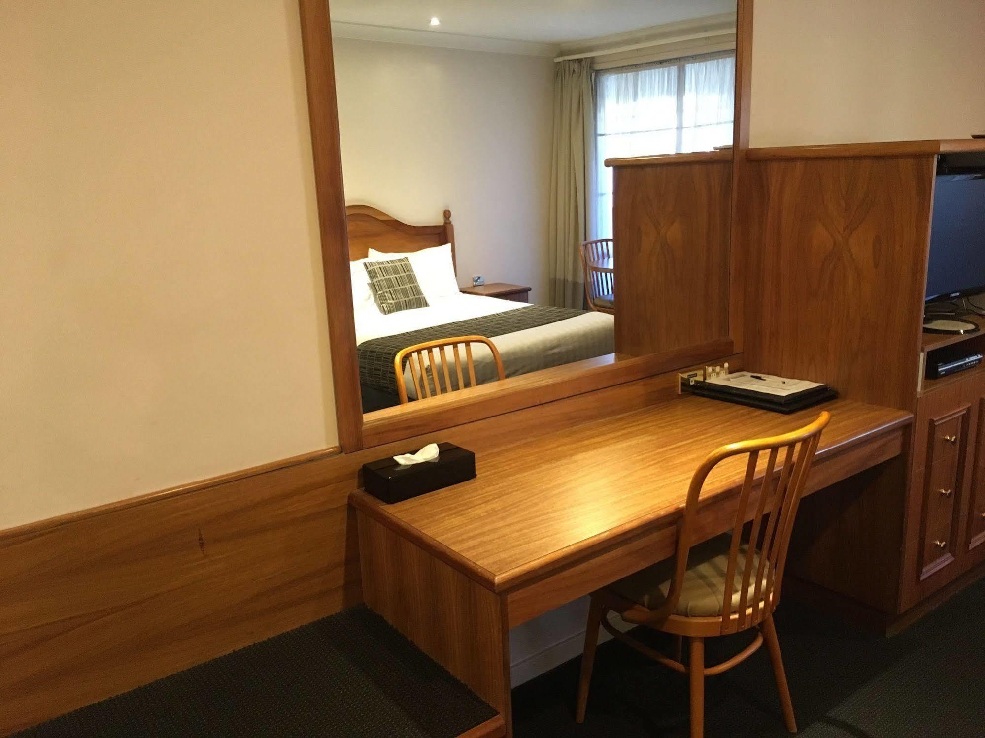 וואגה וואגה Best Western Ambassador Motor Inn & Apartments מראה חיצוני תמונה